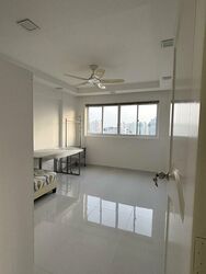Blk 226 Jurong East Street 21 (Jurong East), HDB 5 Rooms #626028561